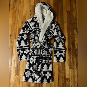 Vera Bradley cozy hooded robe L/Xl